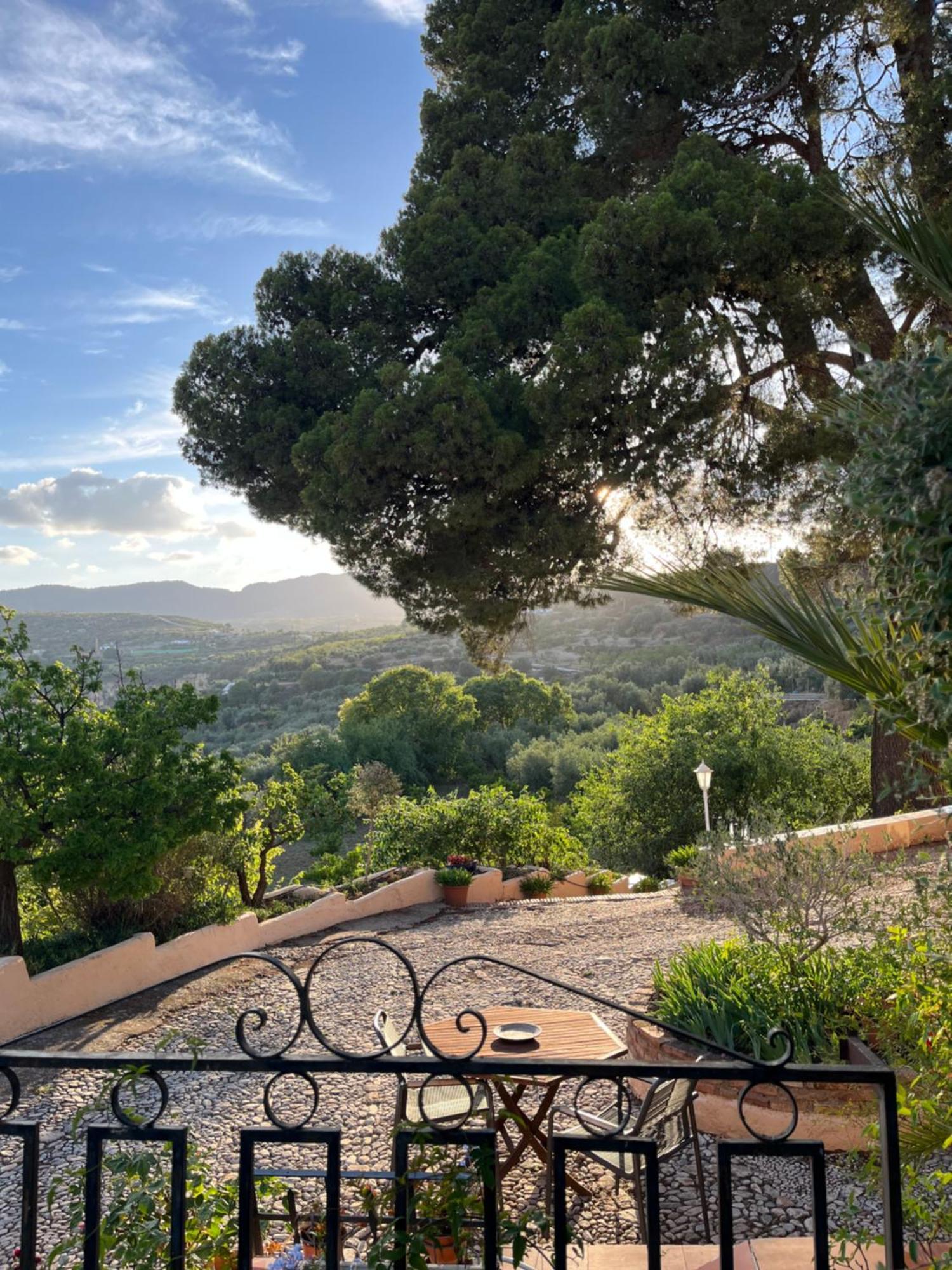 Cortijo El Pino Retreat Bed & Breakfast Albuñuelas Екстериор снимка