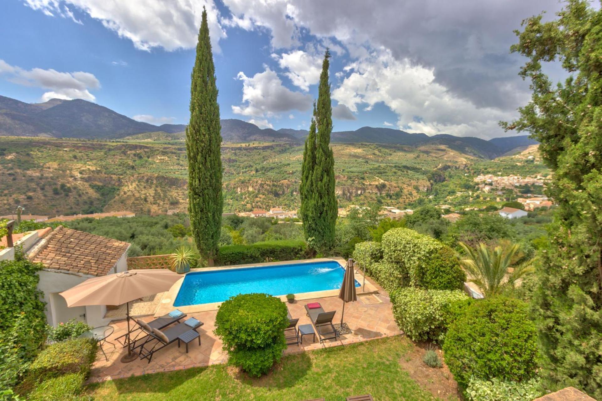 Cortijo El Pino Retreat Bed & Breakfast Albuñuelas Екстериор снимка